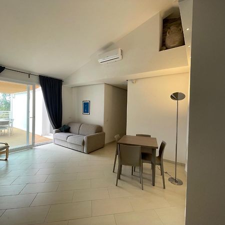 Appartement I Giardini Di Pula "La Terrazza" Extérieur photo